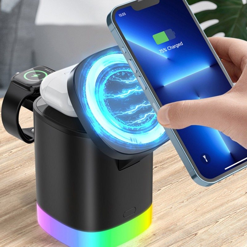 3 In 1 Magnetic Wireless Fast Charger - Aura Tech